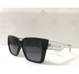 Okulary przeciwsłoneczne Guess GU 7818 01B 56-13